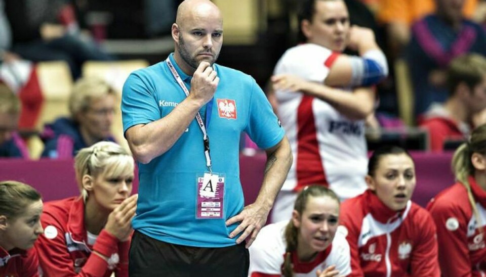 – Jeg håber, at IHF snart forstår, at det er et VM, det her, siger Polens træner Kim Rasmussen. Foto: Henning Bagger/Scanpix.