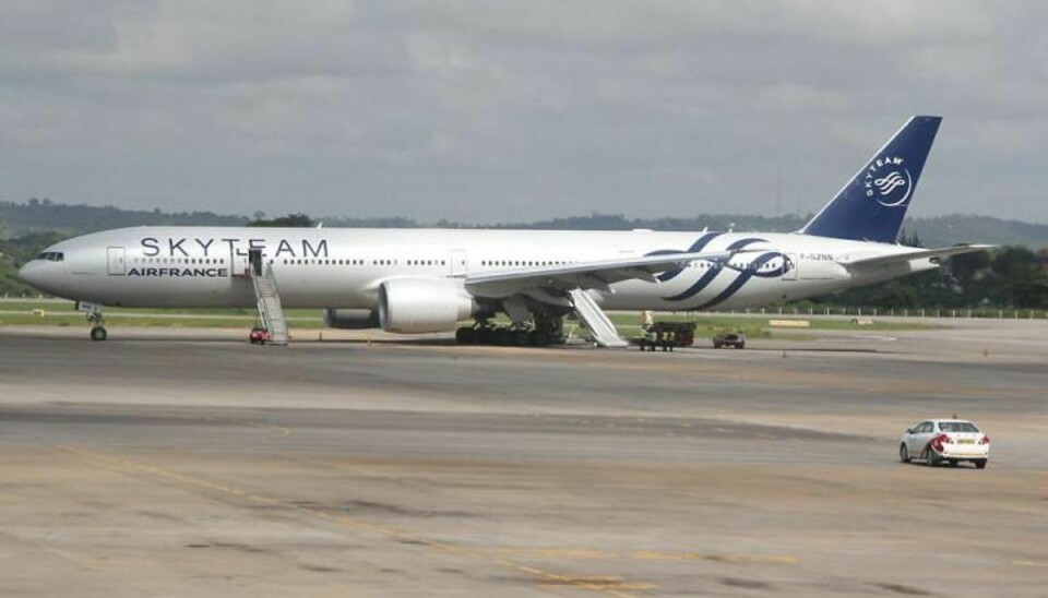 Det var dette Boeing 777-fly, der søndag nat måtte nødlande i Kenya efter fund af en mistænkelig genstand. Foto: Scanpix