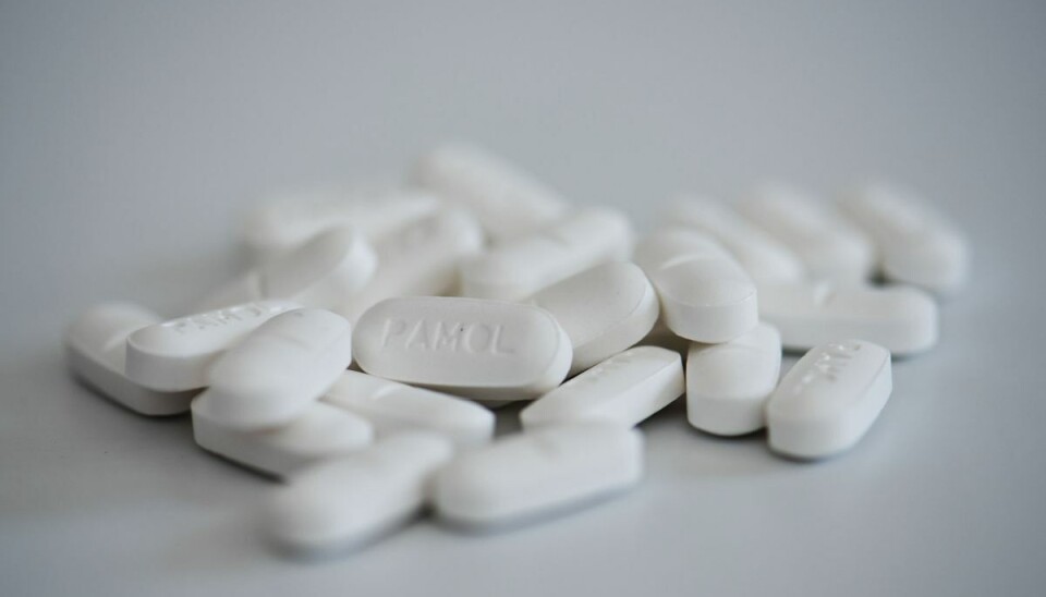 Hovedpineramte danskere forsøger at komme igennem hverdagen ved hjælp af håndkøbsmedicin som for eksempel paracetamol, ibuprofen eller Treo. Men det kan blive en ond spiral. (Arkivfoto) Hovedpineramte danskere forsøger at komme igennem hverdagen ved hjælp af håndkøbsmedicin som for eksempel paracetamol, ibuprofen eller Treo. Men det kan blive en ond spiral. (Arkivfoto)
