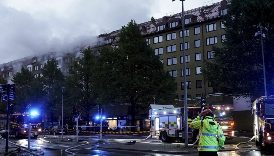 En boligblok i Göteborg blev i sidste uge ramt af en kraftig eksplosion. Politiet mistænker en 55-årig mand for at stå bag eksplosionen og dermed også blandt andet drabsforsøg. Nu er der åbnet for, at han kan efterlyses internationalt. (Arkivfoto)
