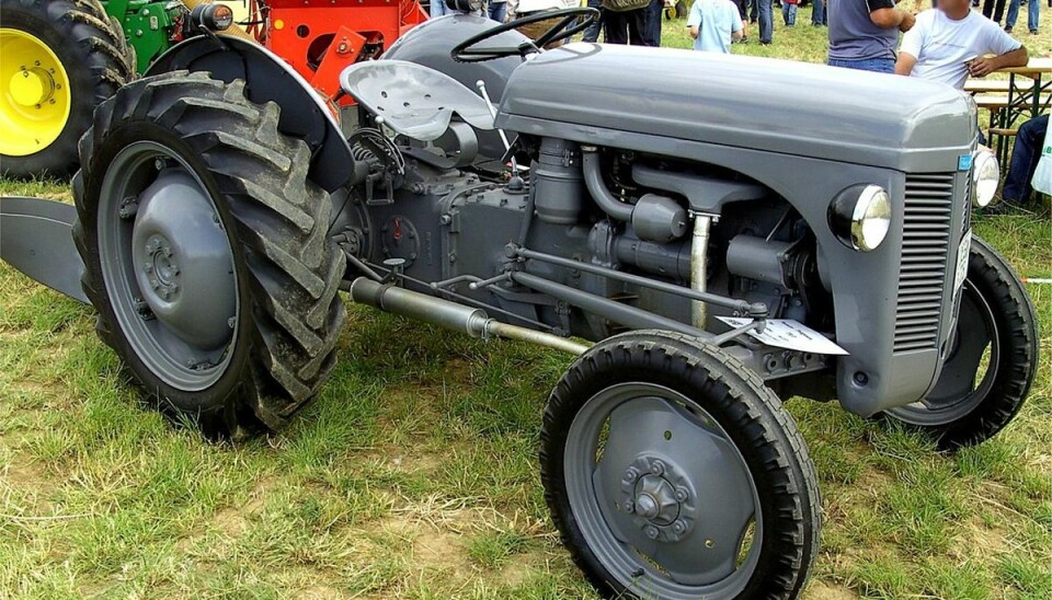 En 56-årig mand havde en kørte en Massey Ferguson i påvirket tilstand, da han blev stoppet. En 56-årig mand havde en kørte en Massey Ferguson i påvirket tilstand, da han blev stoppet.