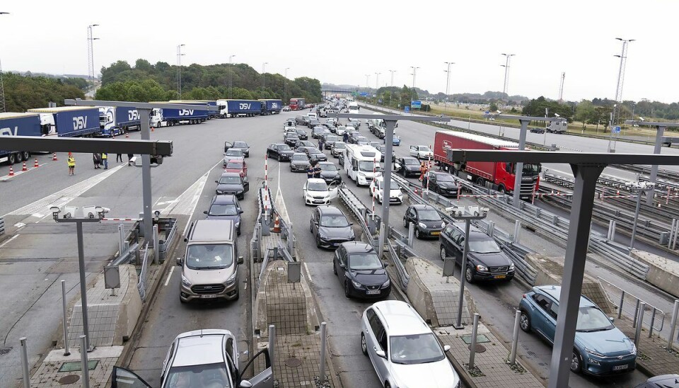 Der er store trafikale problemer på Storebæltsbroen søndag eftermiddag. (Arkivfoto) Der er store trafikale problemer på Storebæltsbroen søndag eftermiddag. (Arkivfoto)