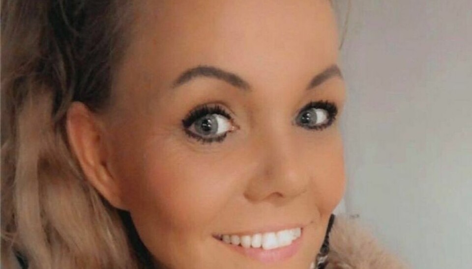 Tolivia svines til: 'Dummere end bølgepap' 42-årige Tolivia Christensen vil ikke corona-vaccine i sin krop. Hun er overbevist om, det kan sætte sig i hendes DNA.