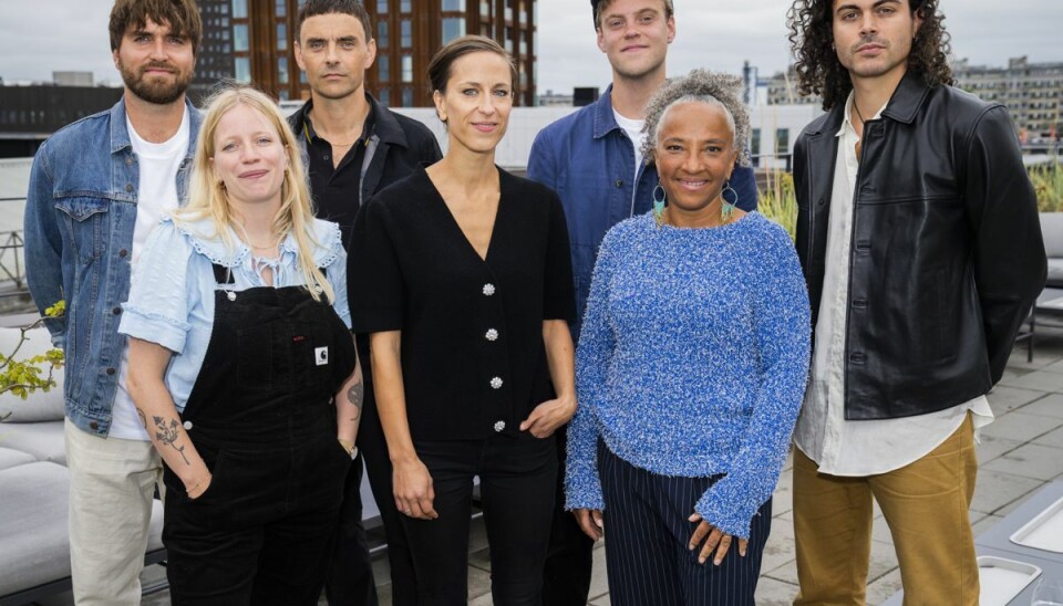 Mathilde Falch udgør sammen med Simon Kvamm, Hjalmer, Maria Bramsen, Katinka Bjerregaard, Alex Vargas og Malte Ebert årets hold i TV 2's uhyre populære musikfortolkningsprogram. Mathilde Falch udgør sammen med Simon Kvamm, Hjalmer, Maria Bramsen, Katinka Bjerregaard, Alex Vargas og Malte Ebert årets hold i TV 2's uhyre populære musikfortolkningsprogram.