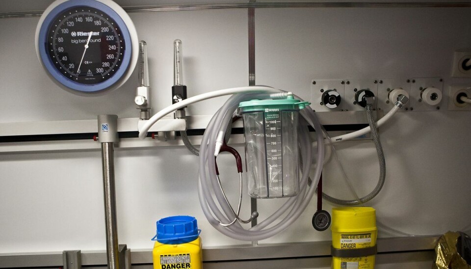 En kvinde blev vakt til live, og knap en time efter kom hendes ottende barnebarn til verden. På samme hospital. En kvinde blev vakt til live, og knap en time efter kom hendes ottende barnebarn til verden. På samme hospital.