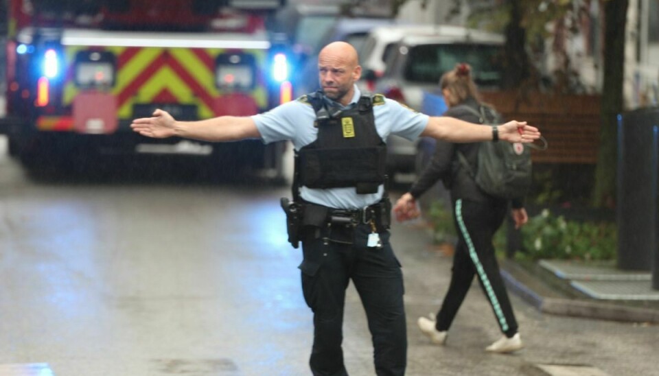 Politi og beredskab rykkede torsdag aften ud til Guldsmedgade i det centrale Aarhus