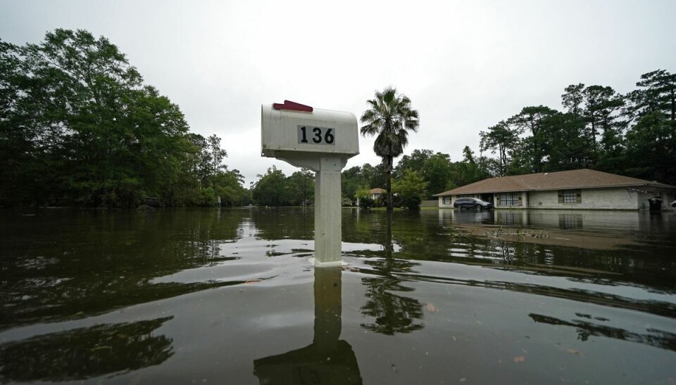 Slidell var en af flere byer i Louisiana, der blev oversvømmet, da orkanen Ida for fjorten dage siden bragede ind over den amerikanske delstat. Billedet her er taget efter en anden storm i Slidell i juni. Slidell var en af flere byer i Louisiana, der blev oversvømmet, da orkanen Ida for fjorten dage siden bragede ind over den amerikanske delstat. Billedet her er taget efter en anden storm i Slidell i juni.