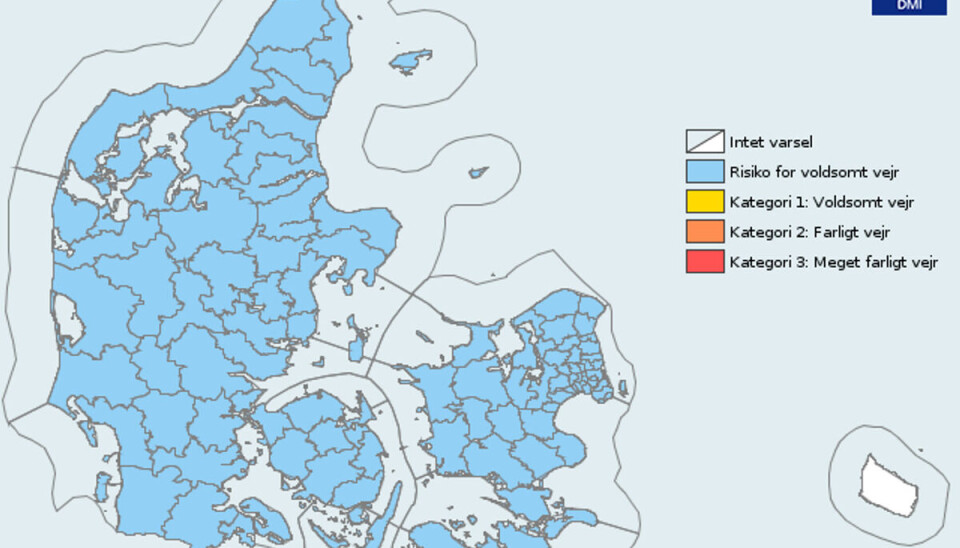 Der advares for kraftig regn i hele landet. Det rammer dog ikke på samme tidspunkt.