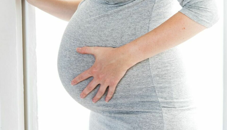 Det er særligt fostre og spædbørn, der bliver ramt af giftstoffet