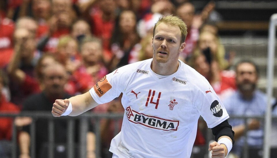 Stregspilleren Anders Zachariassen var med i truppen, da det danske herrelandshold vandt VM i 2019 og 2021. 4. september runder han et skarpt hjørne. (Arkivfoto). Stregspilleren Anders Zachariassen var med i truppen, da det danske herrelandshold vandt VM i 2019 og 2021. 4. september runder han et skarpt hjørne. (Arkivfoto).