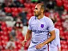 Martin Braithwaite bragede bolden langt over mål lige ude fra det lille feld.