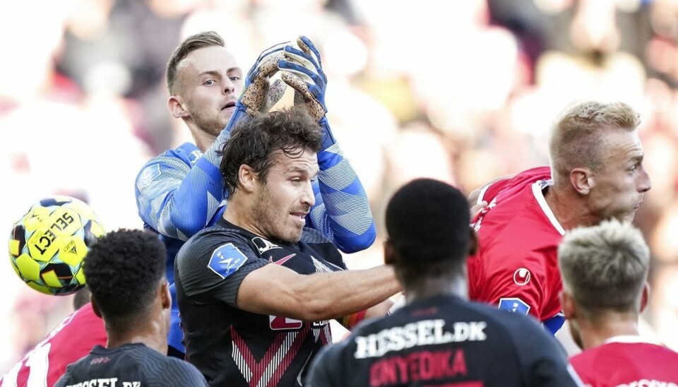 FC Midtjylland gav ikke meget til udeholdet hjemme på MCH Arena fredag aften. FC Midtjylland gav ikke meget til udeholdet hjemme på MCH Arena fredag aften.