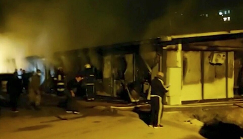 Onsdag aften brød en brand ud på et coronahospital i byen Tetovo i Nordmakedonien.
