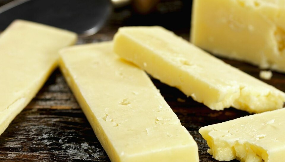 En udenlandsk cheddarost er blevet trukket tilbage efter fund af listeria. En udenlandsk cheddarost er blevet trukket tilbage efter fund af listeria.