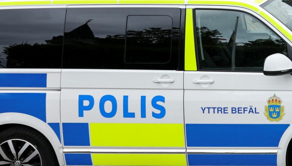 Skyder ind i Audi med spædbarn Politiet jagter flere gerningsmænd, der har skudt ind i en bil.