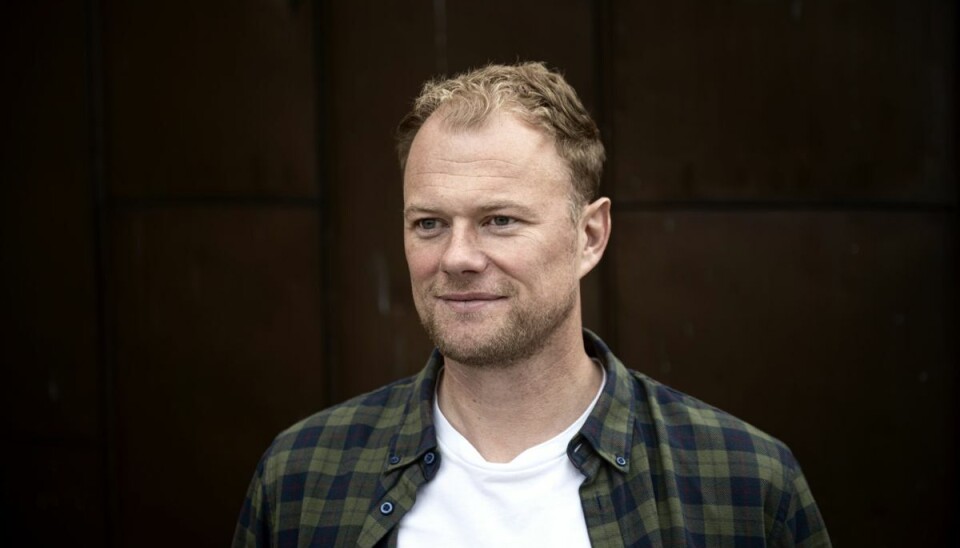 Værten for TV2's 'Nybyggerne', Christian Degn, har fået en kæreste, afslører han på sin Instagram-profil. Han har fået hjælp til at finde hende af boligstylisten Mette Helena Rasmussen, der er meddommer i 'Nybyggerne'. (Arkivfoto) Værten for TV2's 'Nybyggerne', Christian Degn, har fået en kæreste, afslører han på sin Instagram-profil. Han har fået hjælp til at finde hende af boligstylisten Mette Helena Rasmussen, der er meddommer i 'Nybyggerne'. (Arkivfoto)