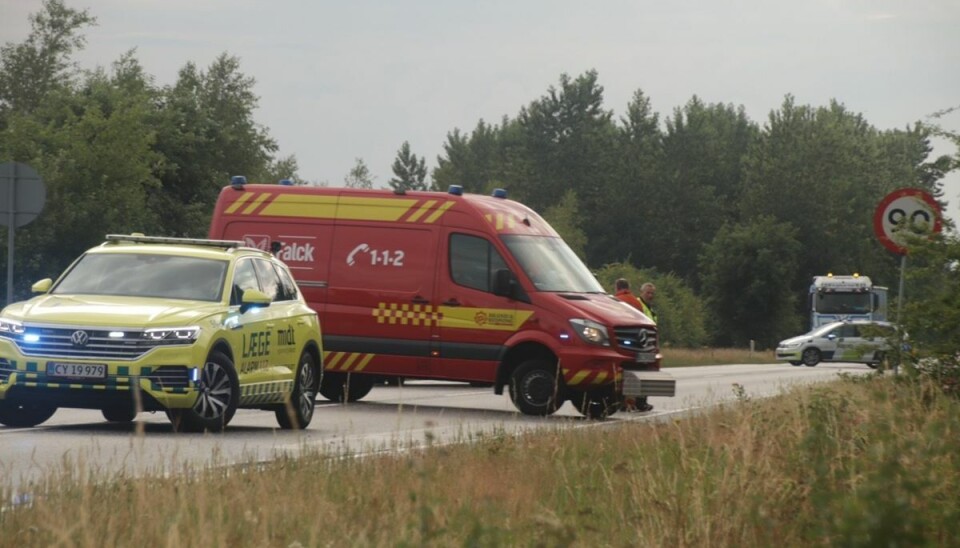 Redningsmandskab spærrede kort Vejlevej af mandag aften. Foto: presse-fotos.dk