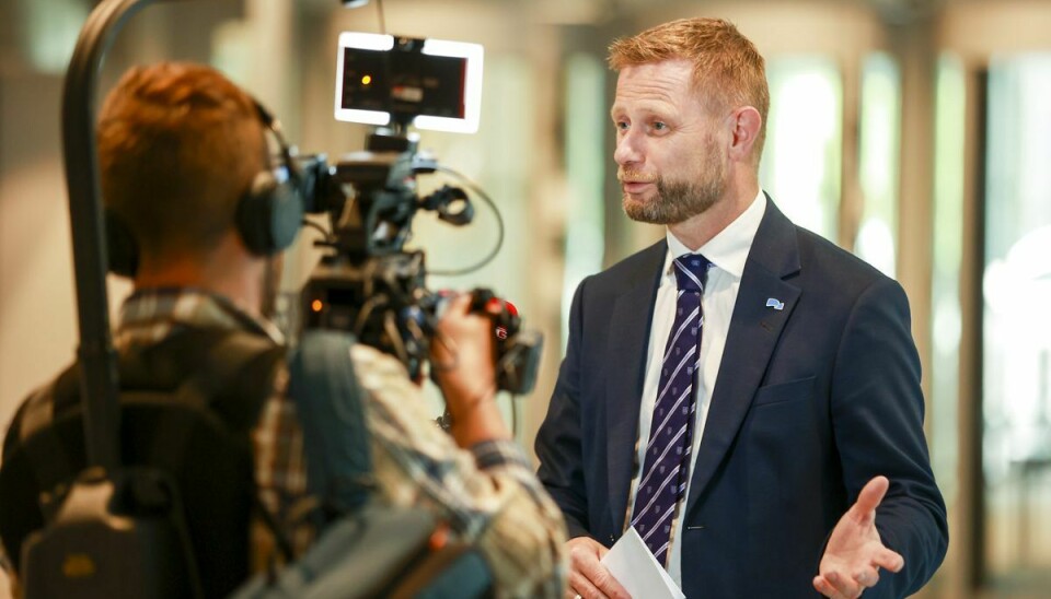 Norges helse- og omsorgsminister Bent Høie under en pressekonference om koronasituationen. Foto: Beate Oma Dahle / NTB