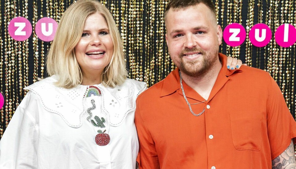 Sofie Linde og Joakim Ingversen har købt nyt hus. Sofie Linde og Joakim Ingversen har købt nyt hus.