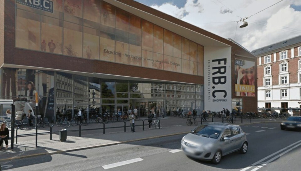 Solouheld: Bilist klippet fri Ifølge Københavns Politi er solouheldet sket her – ud for Frederiksberg Centret på Falkonér Allé. Foto: Google Streetview