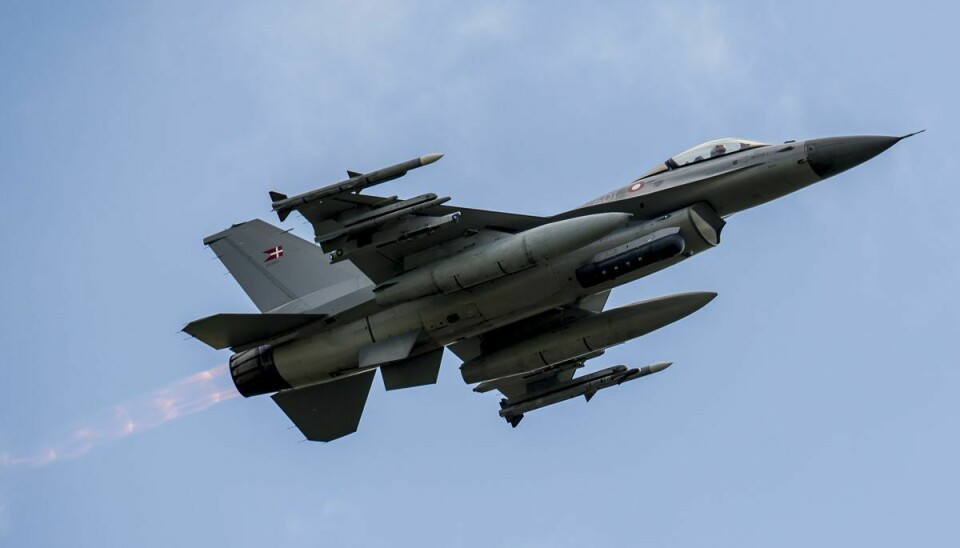 Forsvaret vil ikke oplyse, hvorfor to F16-jagerfly var på vingerne torsdag eftermiddag, men det kan for eksempel skyldes, at fly fra andre lande krænker dansk luftrum. (Arkivfoto)