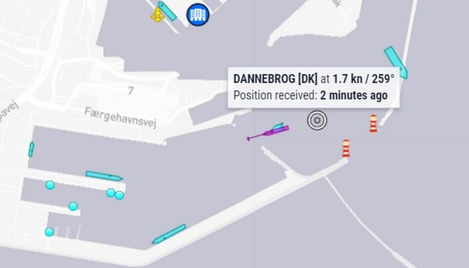 Dannebrog når Frederikshavn Dannebrog når Frederikshavn