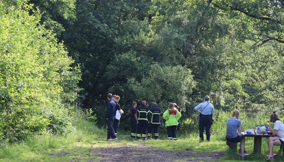 Redningsmandskabet rykkede ud til den unge mand, der stadig havde en del alkohol i blodet. Foto: presse-fotos.dk