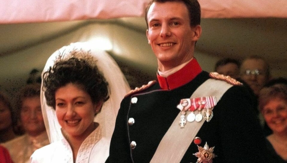 Det var under stor mediebevågenhed, at den yngste søn af dronning Margrethe og prins Henrik, prins Joachim, giftede sig med Alexandra i november 1995. (Arkivfoto) Det var under stor mediebevågenhed, at den yngste søn af dronning Margrethe og prins Henrik, prins Joachim, giftede sig med Alexandra i november 1995. (Arkivfoto)