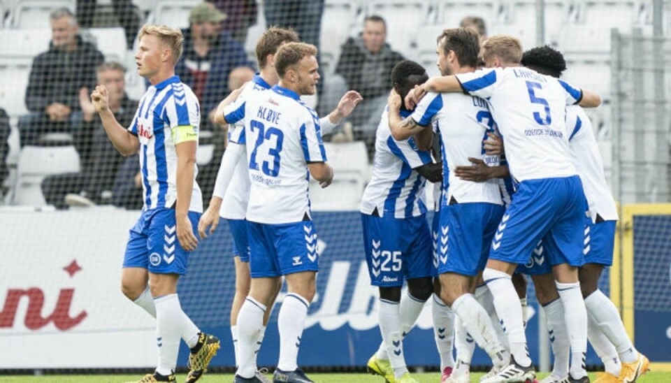 OB-spillerne kunne juble ved et af hjemmeholdets tre mål i første halvleg mod FC København. Foto: Claus Fisker/Scanpix