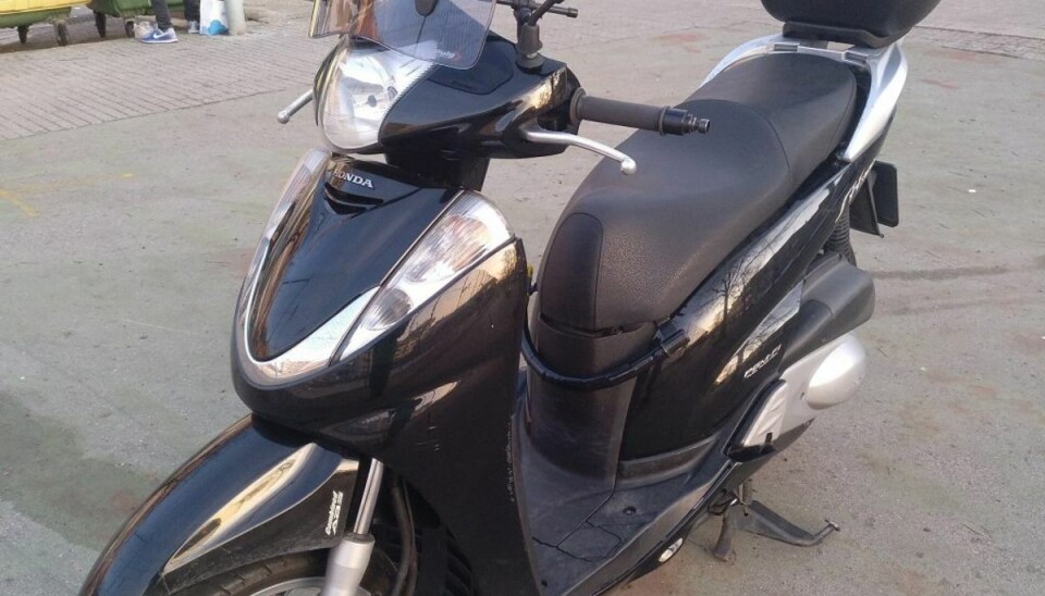 Således ser en scooter identisk til den stjålne ud. Foto: Politi Således ser en scooter identisk til den stjålne ud. Foto: Politi