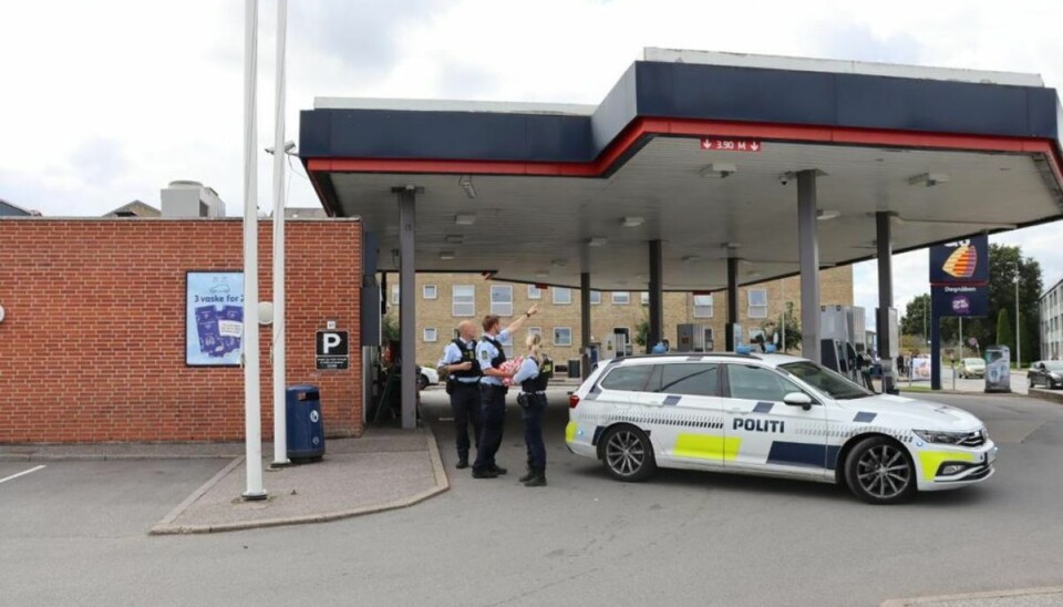 En bevidst påkørsel menes at have antændt bandekonflikten. Foto: Øxenholt Foto. En bevidst påkørsel menes at have antændt bandekonflikten. Foto: Øxenholt Foto.