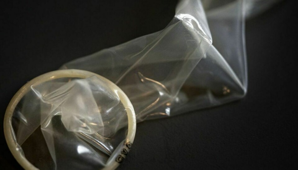 Under en politiaktion blev tusindvis af brugte kondomer konfiskeret. Genrefoto: Scanpix.