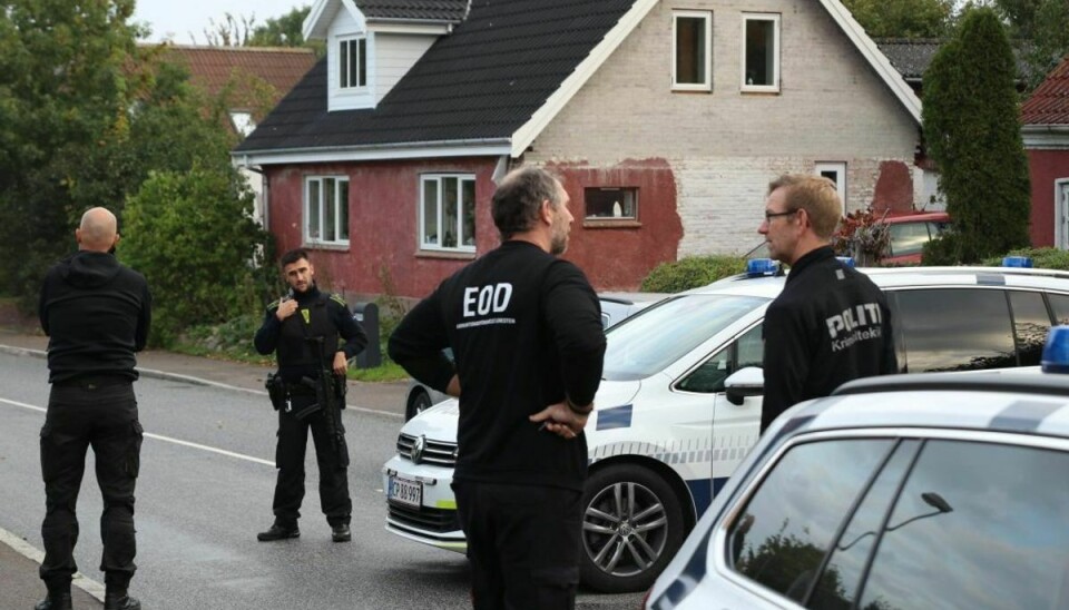 De to anholdte er sigtet for drabsforsøg. Foto: Presse-fotos.dk.