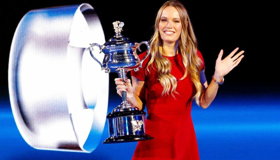 Chokerer med opslag Caroline Wozniacki er i topform, på trods af at hun for få uger siden blev mor for første gang. Foto: REUTERS/Kim Kyung-Hoon