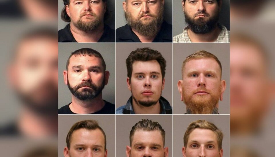 Fra venstre mod højre ses Michael Null, William Null, Eric Molitor, and Shawn Fix and images released by the Kent County Sheriff’s Office in Michigan, Ty Garbin, Brandon Caserta, Kaleb Franks, Adam Fox, og Daniel Harris, der alle er mistænkt for at have en rolle i kidnapningsplanerne. Foto: Antrim County Sheriff’s Office/Scanpix. Fra venstre mod højre ses Michael Null, William Null, Eric Molitor, and Shawn Fix and images released by the Kent County Sheriff’s Office in Michigan, Ty Garbin, Brandon Caserta, Kaleb Franks, Adam Fox, og Daniel Harris, der alle er mistænkt for at have en rolle i kidnapningsplanerne. Foto: Antrim County Sheriff’s Office/Scanpix.