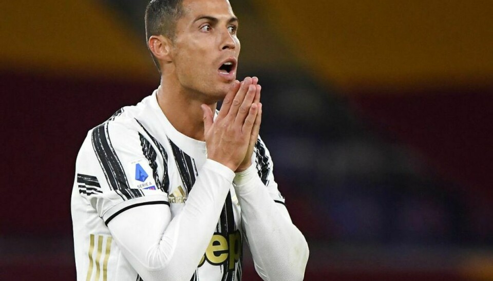Superstjernen Cristiano Ronaldo har covid-19. Foto: Scanpix/Alberto Lingria