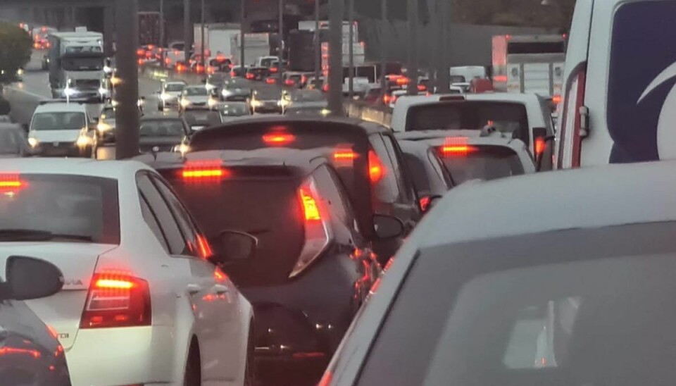 Sådan så det ud på vejen onsdag, da politiet havde spærret for trafik. Foto: Presse-fotos.dk.