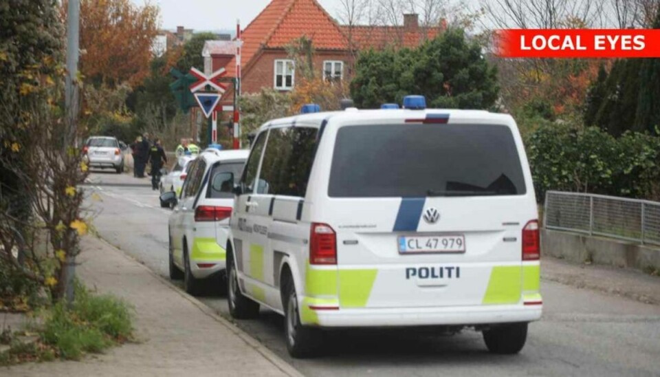 14-årig dreng ramt af tog En 14-årig dreng er blevet snittet af toget tirsdag morgen ved Hundested. Foto: Local Eyes