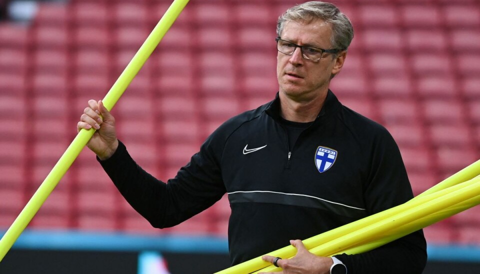 Markku Kanerva har været landstræner for Finland siden 2016. Lørdag står han sammen med sine landsmænd i første slutrundekamp. - Foto: Jonathan Nackstrand/Ritzau Scanpix Markku Kanerva har været landstræner for Finland siden 2016. Lørdag står han sammen med sine landsmænd i første slutrundekamp. - Foto: Jonathan Nackstrand/Ritzau Scanpix
