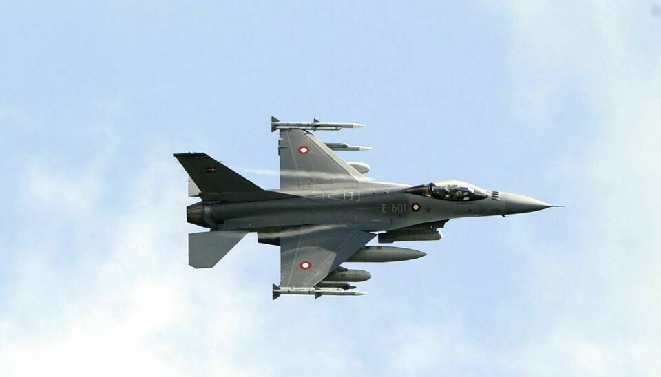 Det er to F-16 Fighting Falcon-fly, Danmark sender i luften, når man aktiverer afvisningsberedskabet. Foto: Antonio Parrinello/Scanpix.