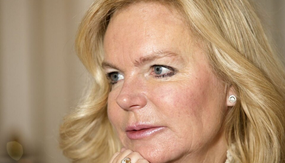 Den irske bestsellerforfatter Lucinda Riley er død - 55 år Den irske bestsellerforfatter Lucinda Riley er død - 55 år