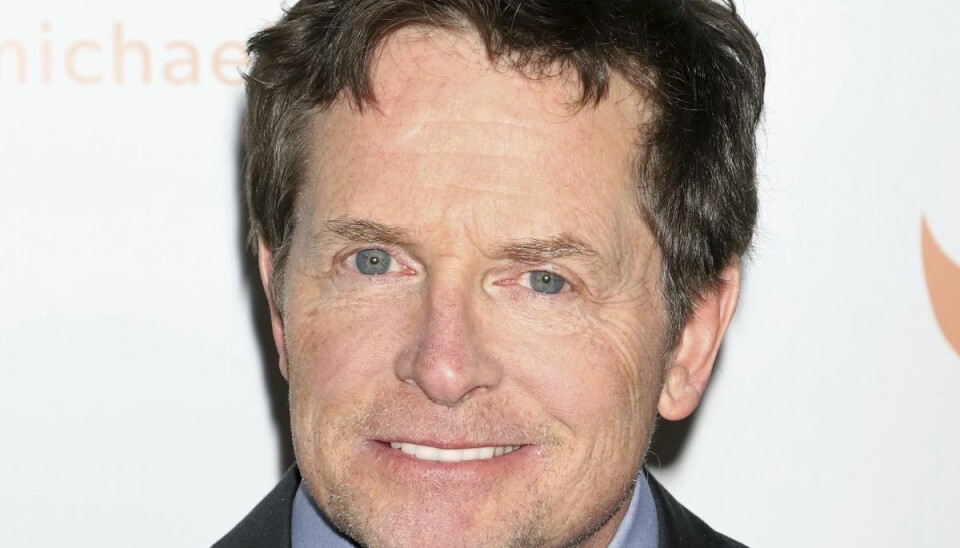 Michael J. Fox, der lider af Parkinsons, stoppede sidste år sin karriere som skuespiller. Korttidshukommelsen var forsvundet. Den 9. juni bliver han 60 år. Michael J. Fox, der lider af Parkinsons, stoppede sidste år sin karriere som skuespiller. Korttidshukommelsen var forsvundet. Den 9. juni bliver han 60 år.