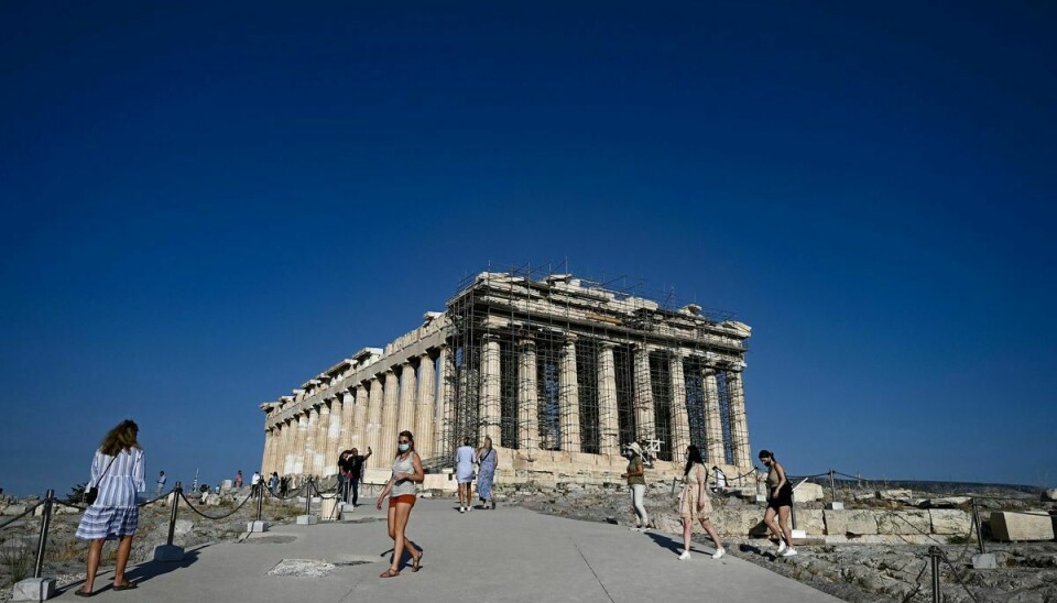 I Grækenland skændes landets politikere om den nye betonsti. Foto: ARIS MESSINIS/Scanpix.