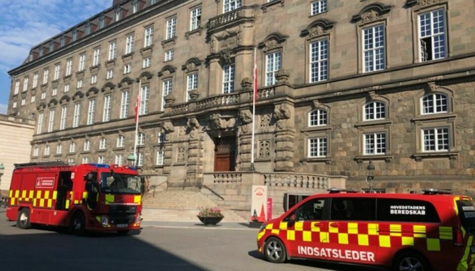 Brandalarmen gik mandag morgen på Christiansborg. Foto: Hovedstadens Beredskab.