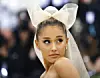 Sangerinden Ariana Grande deler nu sit beskedne bryllup med resten af verden. REUTERS/Eduardo Munoz