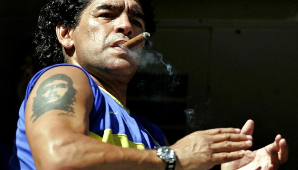 Maradonas død udløste tre dages landesorg i Argentina og vilde scener med menneskemængder, der sørgede. Foto: REUTERS/Marcos Brindicci/File Photo
