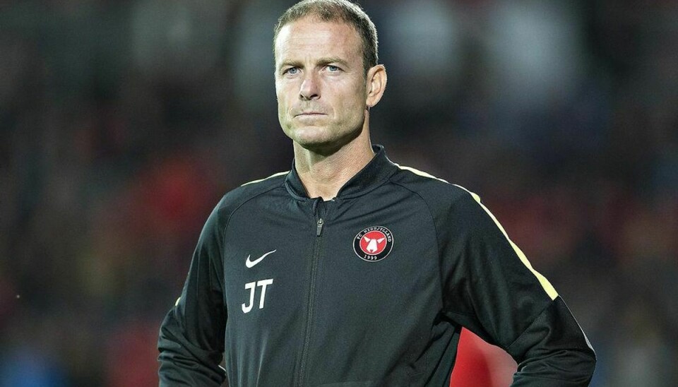 FC Midtjyllands cheftræner Jess Thorup må se bort fra det normale førstevalg på målmandsposten. Johan Dahlin er nemlig skadet på ubestemt tid. Foto: Scanpix