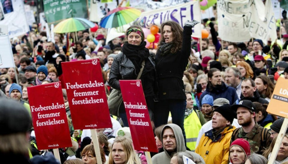 Under lærer lockouten i 2013 demonstrerede 40-50.000 lærere på Christiansborg Slotsplads den 11. april. Det kan ende med lockout igen. Foto: Bax Lindhardt/arkiv/Scanpix