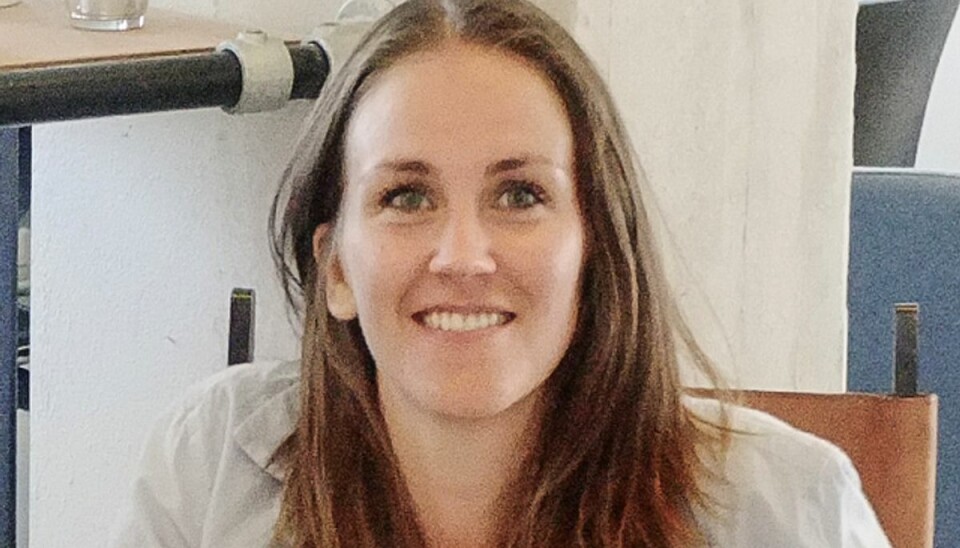 Louise Ferslev er ikke i tvivl om den nye apps gode sider. Foto: Pressefoto/MyMonii. Louise Ferslev er ikke i tvivl om den nye apps gode sider. Foto: Pressefoto/MyMonii.