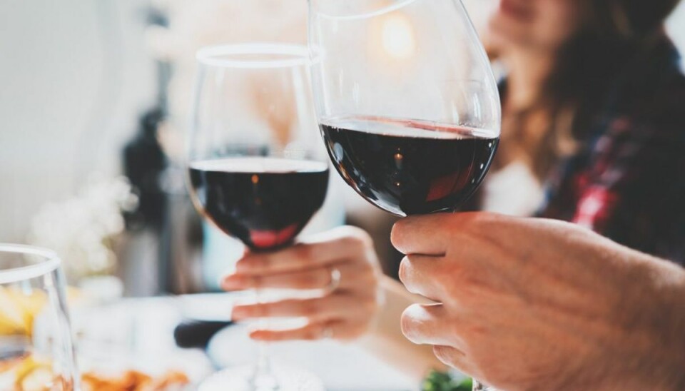 Skål ikke i denne vin: Den er gæret